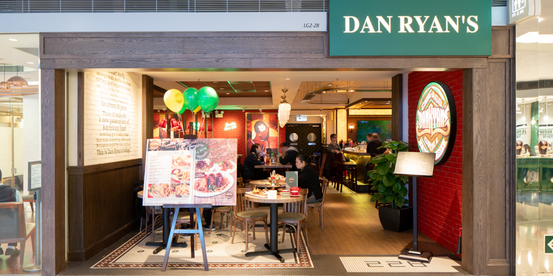 充滿都市時尚氣息的芝加哥餐廳Dan Ryan's Chicago Grill