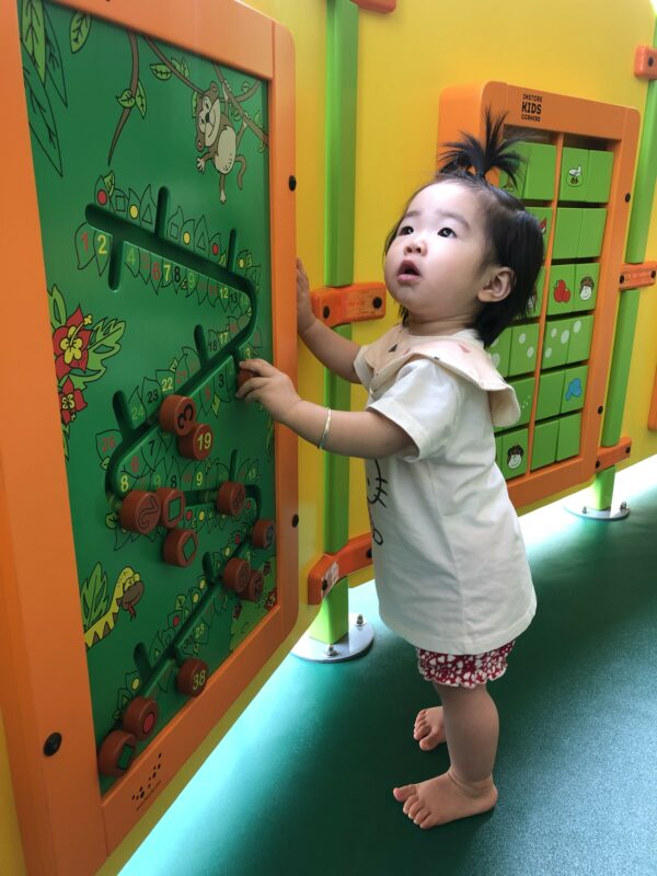 【BB發展】出街、社交有助發展新技能!幼兒成長3大貼士! BB發展
